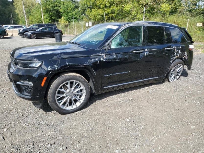 2023 Jeep Grand Cherokee Image 2