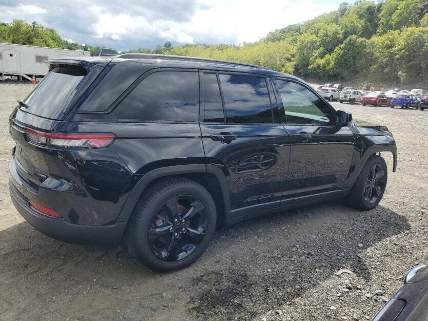 2024 Jeep Grand Cherokee Image 5
