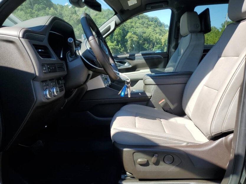 2024 GMC Yukon Image 6
