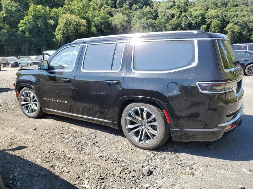 2022 Jeep Grand Cherokee Image 3