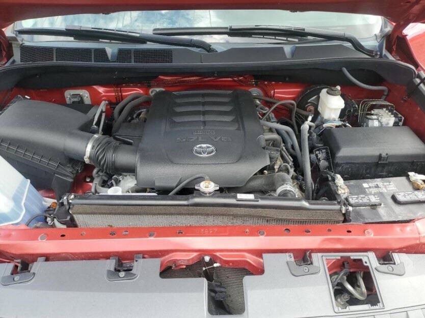 2020 Toyota Tundra Image 9