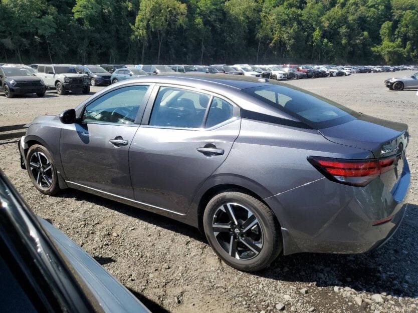 2025 Nissan Sentra Image 4