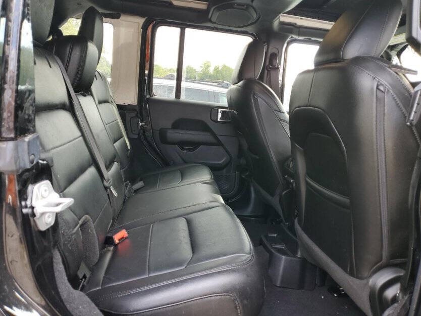 2023 Jeep Wrangler Image 9