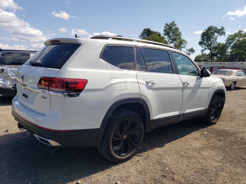 2022 Volkswagen Atlas Image 4