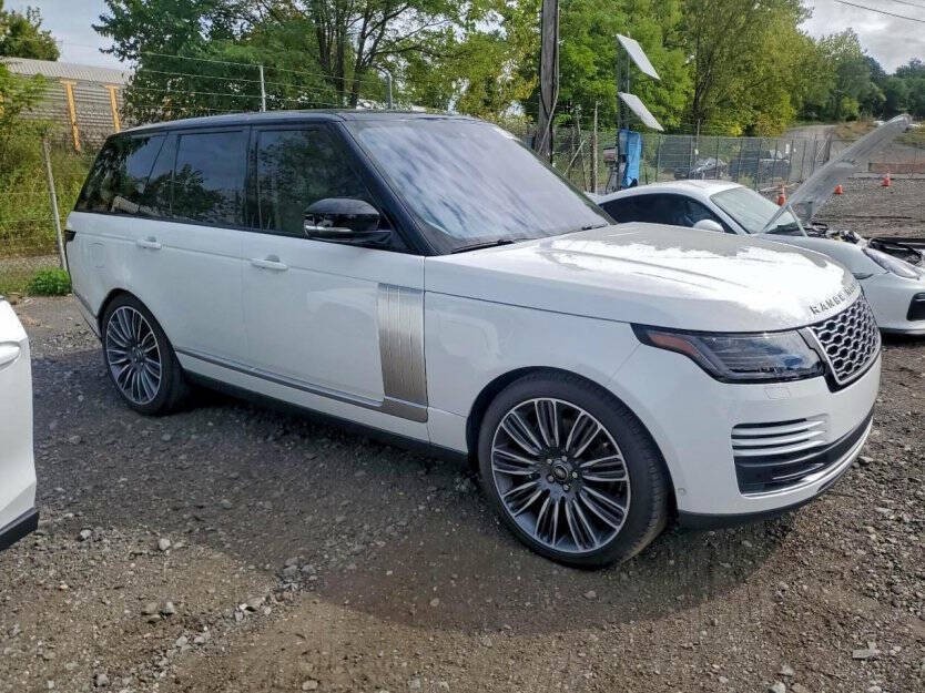 2022 Land Rover Range Rover Image 1