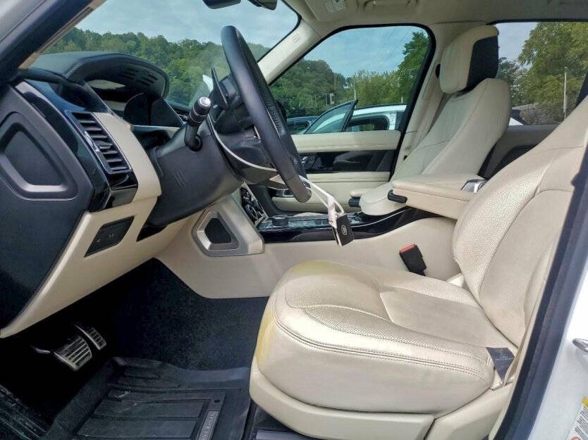 2022 Land Rover Range Rover Image 6