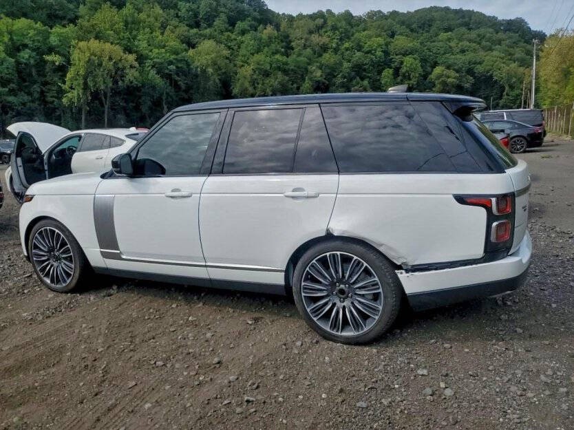 2022 Land Rover Range Rover Image 3