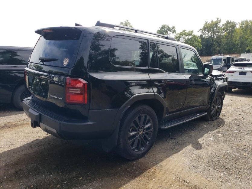 2024 Toyota Land Cruiser Image 5