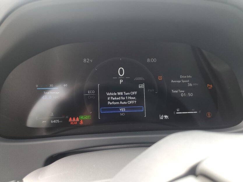 2025 Lexus UX 300h Image 8