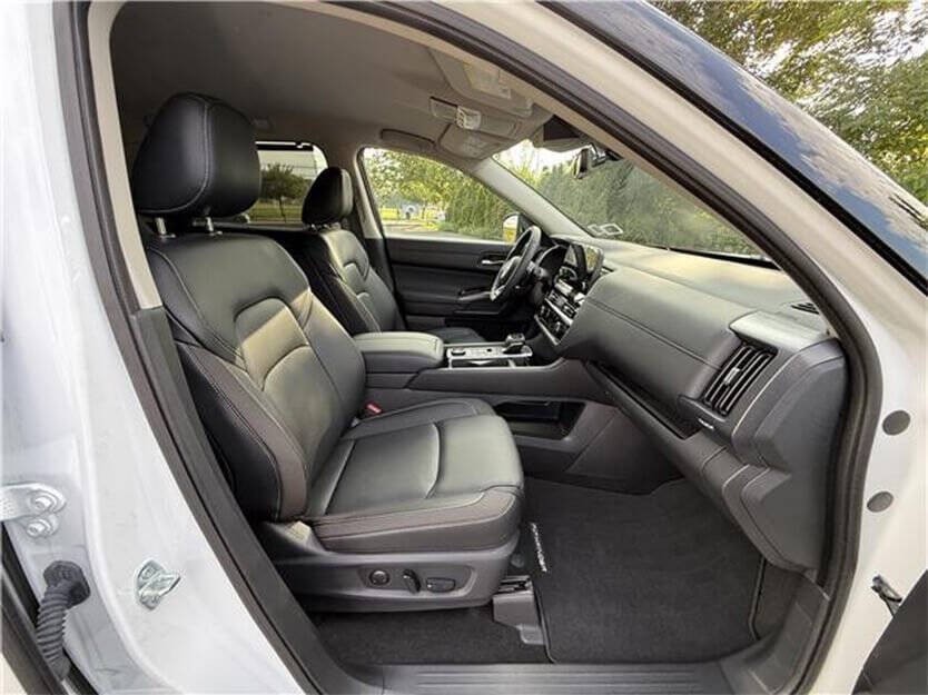 2025 Nissan Pathfinder Image 5