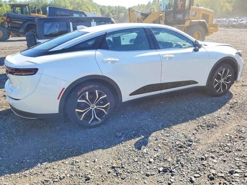 2023 Toyota Crown Image 4