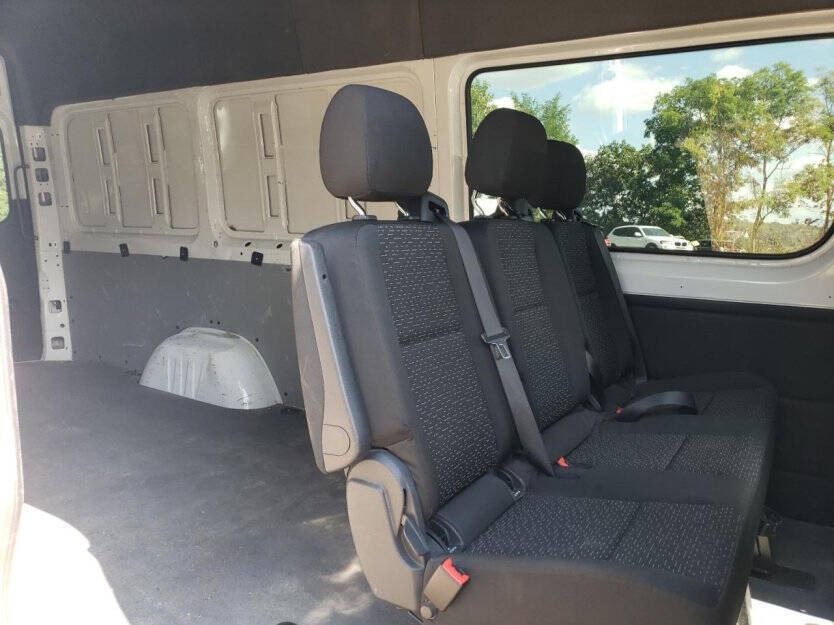 2019 Mercedes-Benz Sprinter Image 9