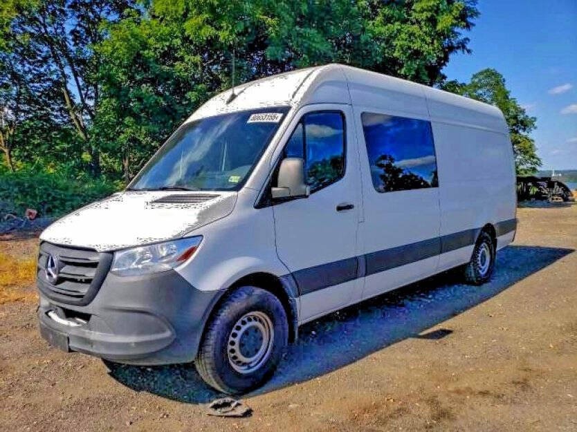 2019 Mercedes-Benz Sprinter Image 2
