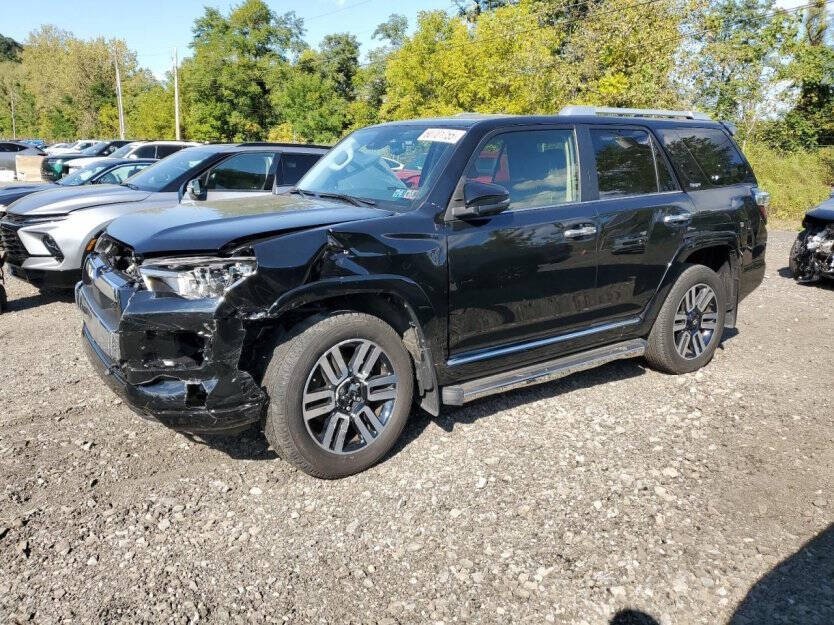 2023 Toyota 4Runner Image 3