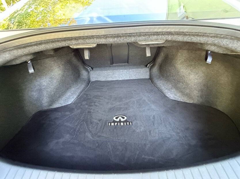 2024 INFINITI Q50 Image 8