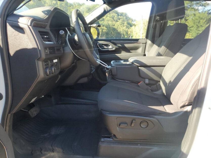 2023 Chevrolet Tahoe Image 6