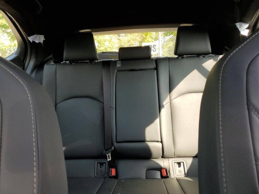 2024 Lexus UX 250h Image 6