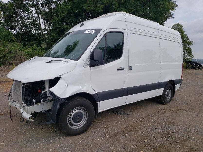 2024 Mercedes-Benz Sprinter Image 3