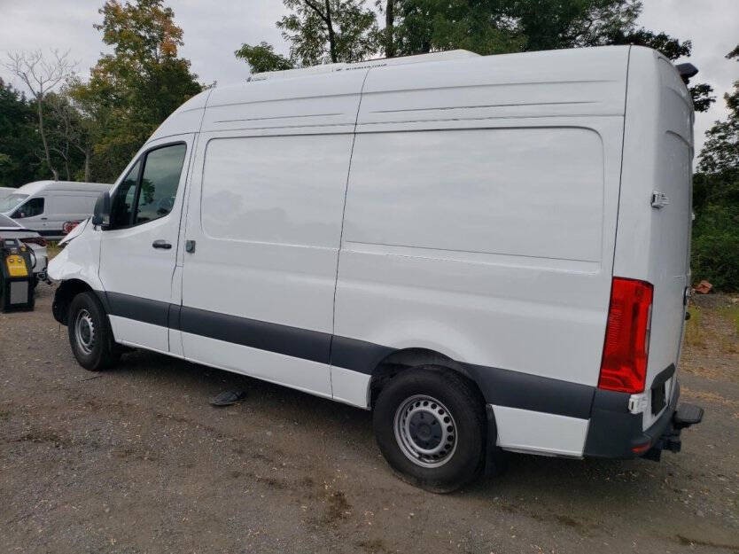 2024 Mercedes-Benz Sprinter Image 4