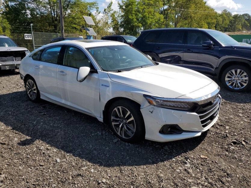 2022 Honda Accord Image 1