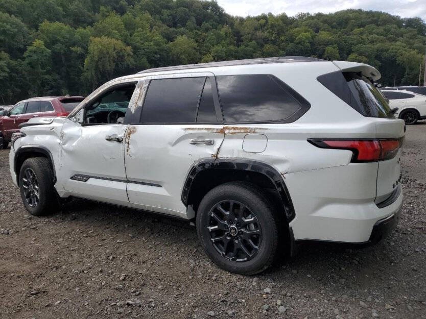 2024 Toyota Sequoia Image 3