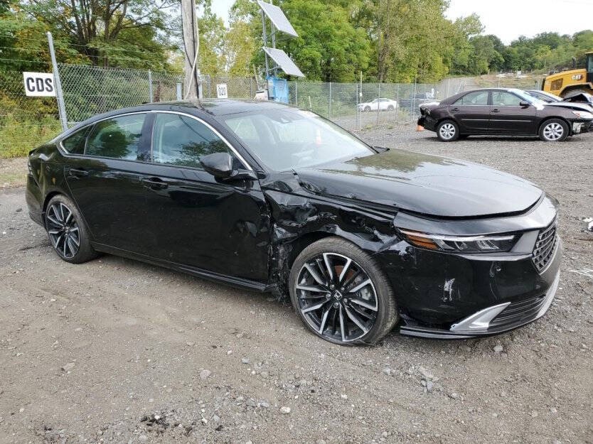 2025 Honda Accord Image 1