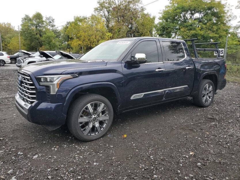 2023 Toyota Tundra Image 2