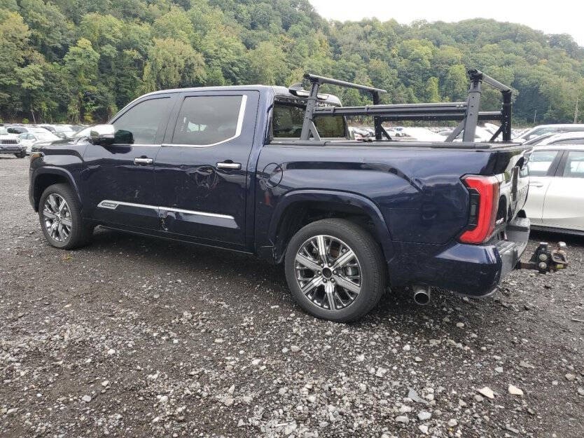 2023 Toyota Tundra Image 3