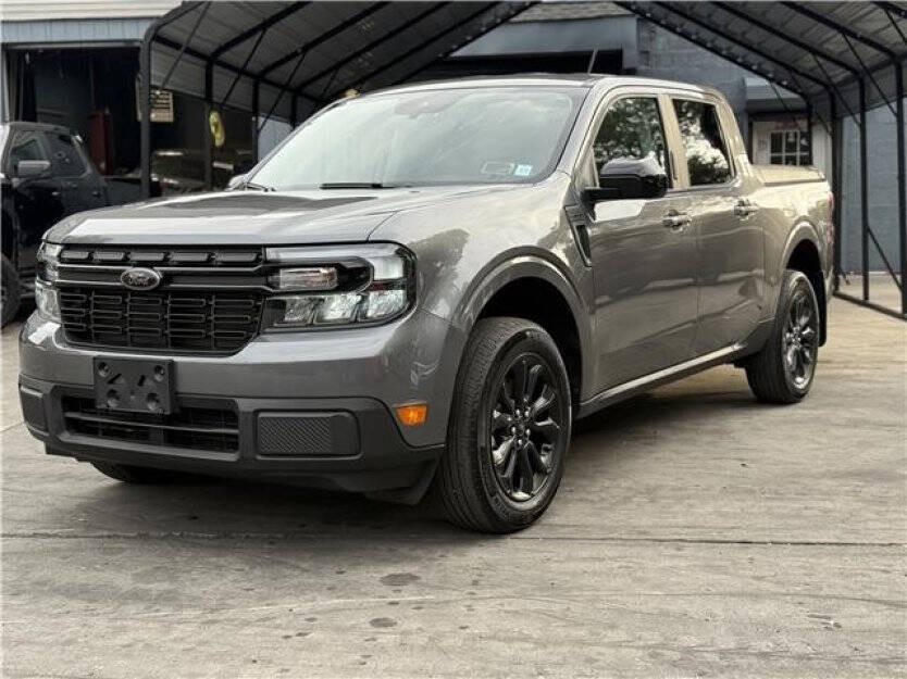 2023 Ford Maverick Image 2