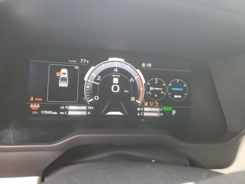 2022 Toyota Tundra Image 8