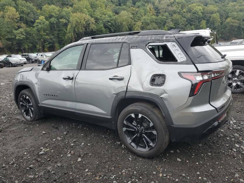 2025 Chevrolet Equinox Image 3