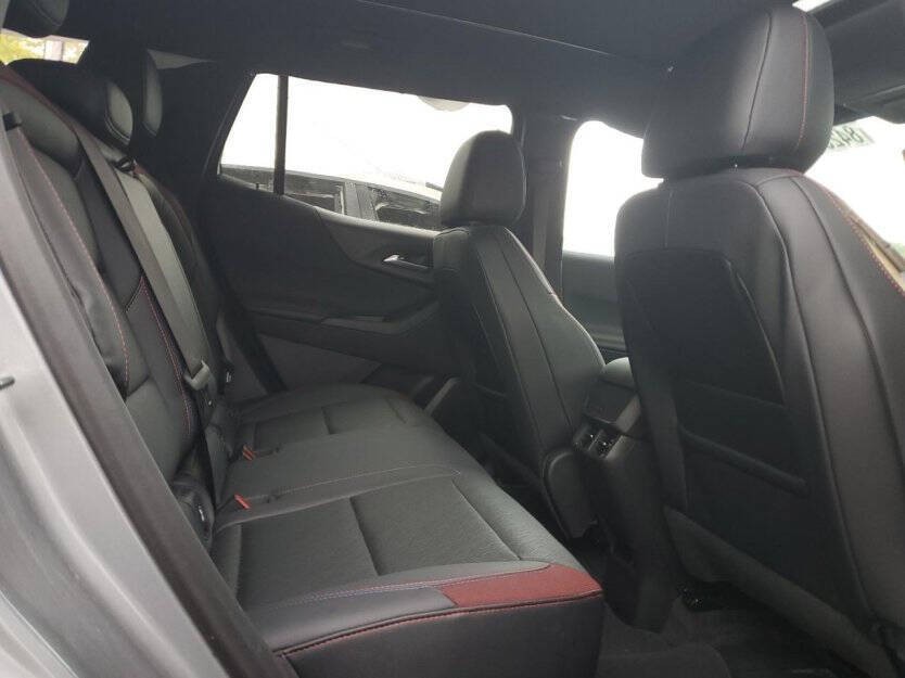 2025 Chevrolet Equinox Image 9