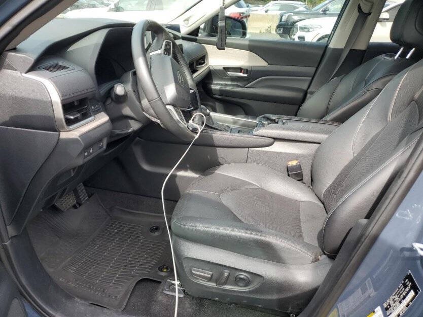 2024 Toyota Highlander Image 6