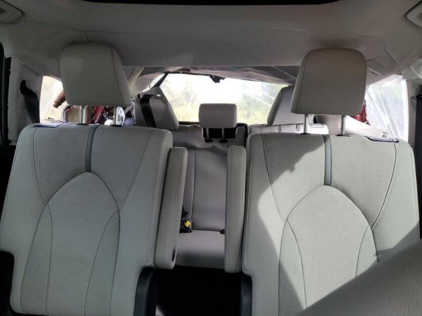 2025 Toyota Highlander Image 7