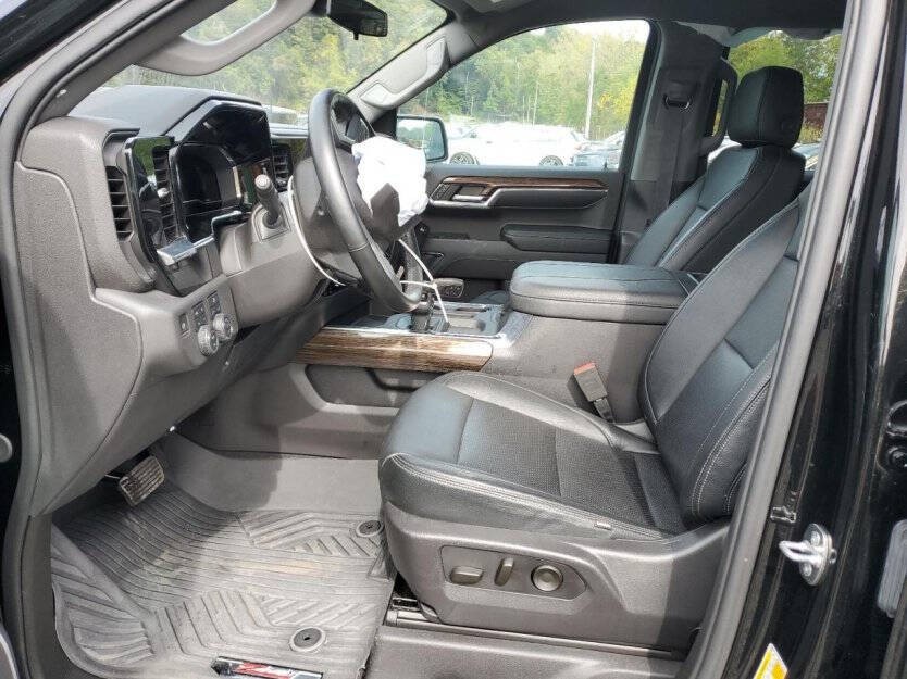 2024 Chevrolet Silverado 1500 Image 6