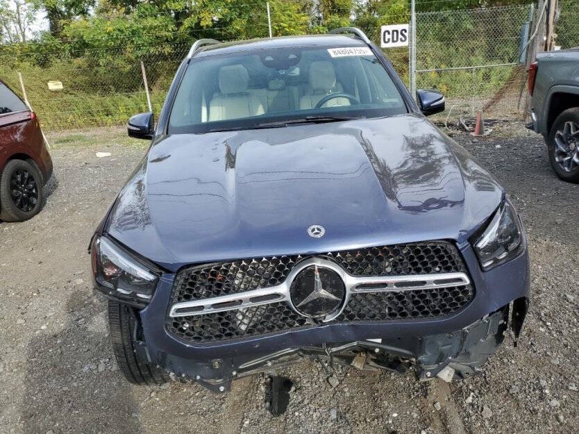 2024 Mercedes-Benz GLE-Class Image 2