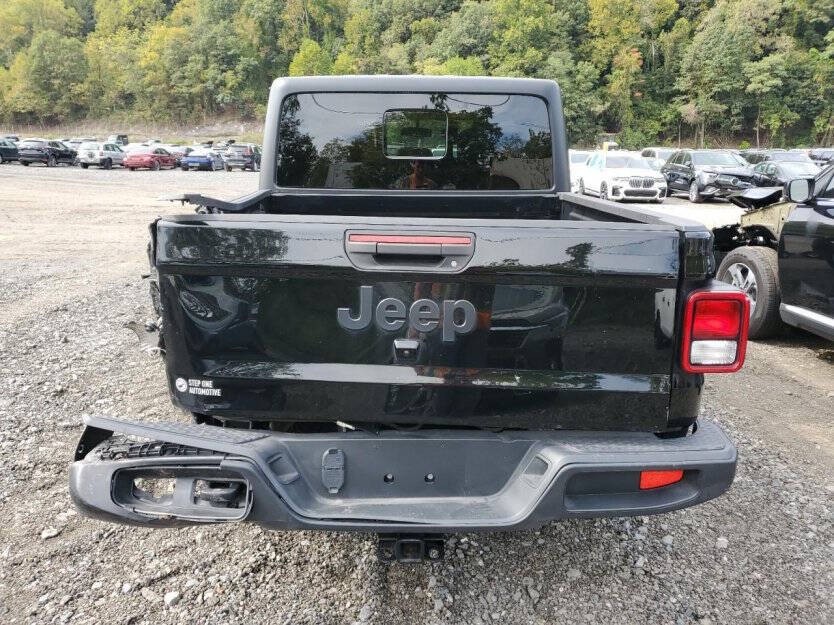 2023 Jeep Gladiator Image 4