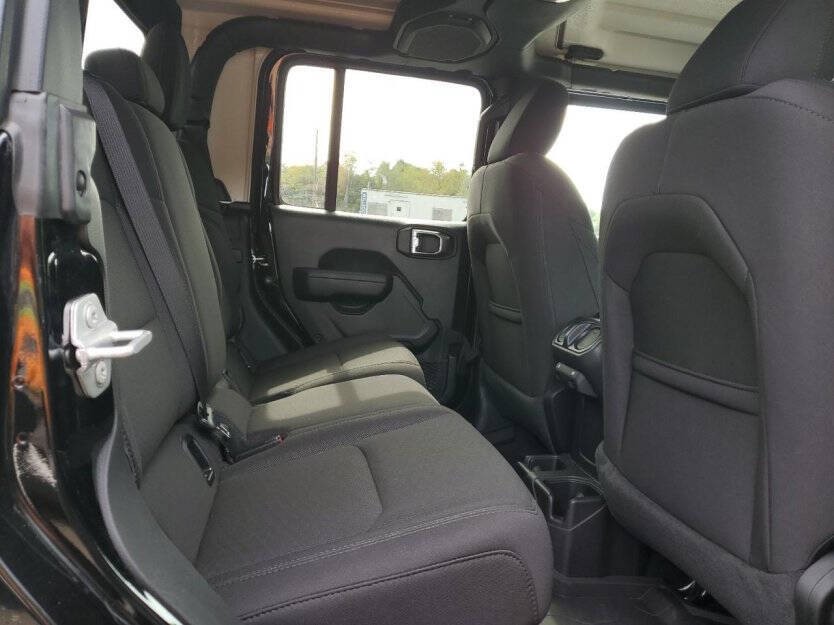 2023 Jeep Gladiator Image 7