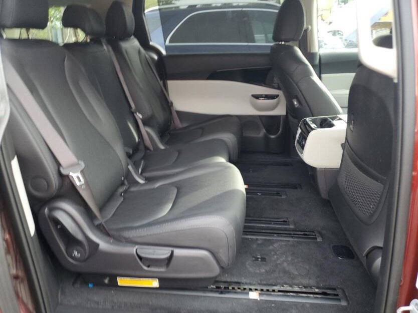 2023 Kia Carnival Image 9