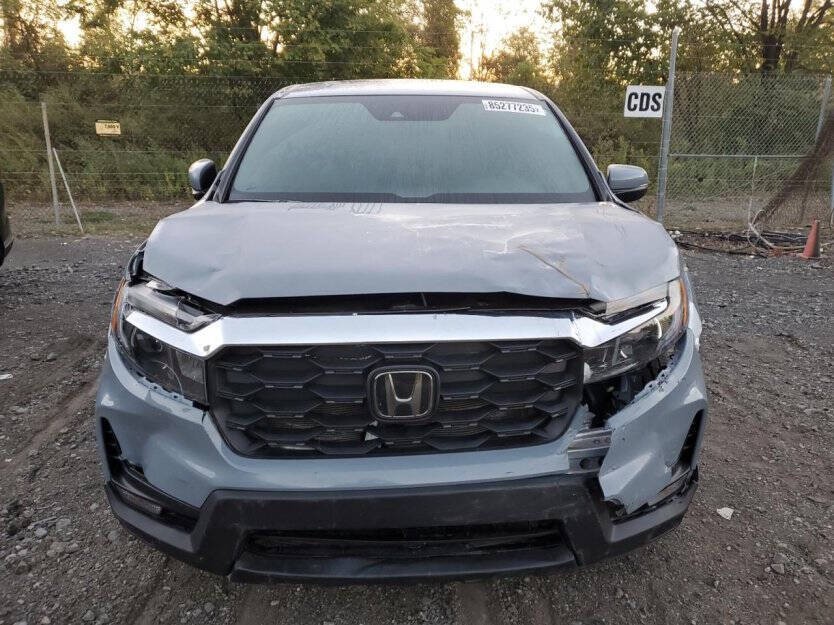 2025 Honda Passport Image 2