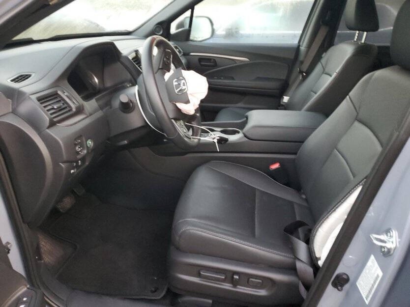 2025 Honda Passport Image 6