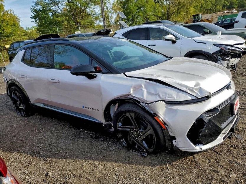 2025 Chevrolet Equinox Image 1