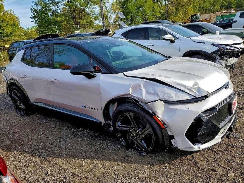 2025 Chevrolet Equinox Image 1