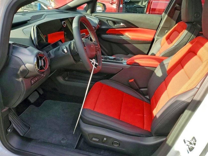 2025 Chevrolet Equinox Image 6