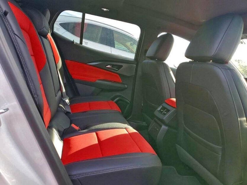 2025 Chevrolet Equinox Image 9