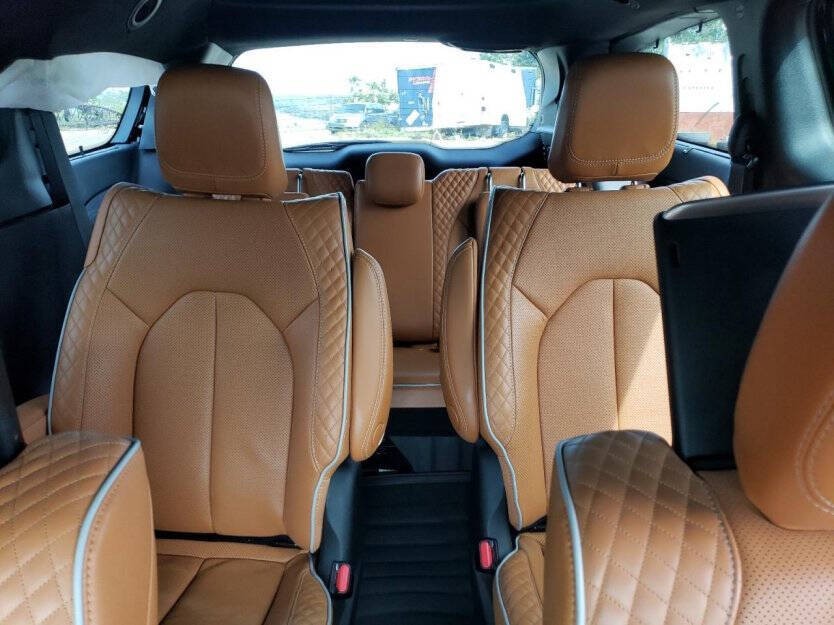2022 Chrysler Pacifica Image 6