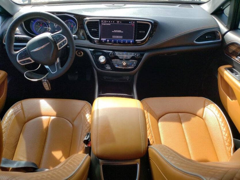 2022 Chrysler Pacifica Image 7