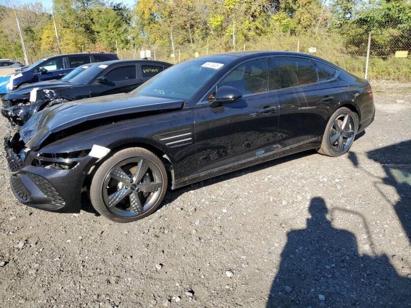 2025 Genesis G80 Image 3