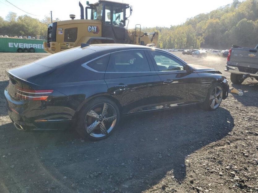 2025 Genesis G80 Image 5