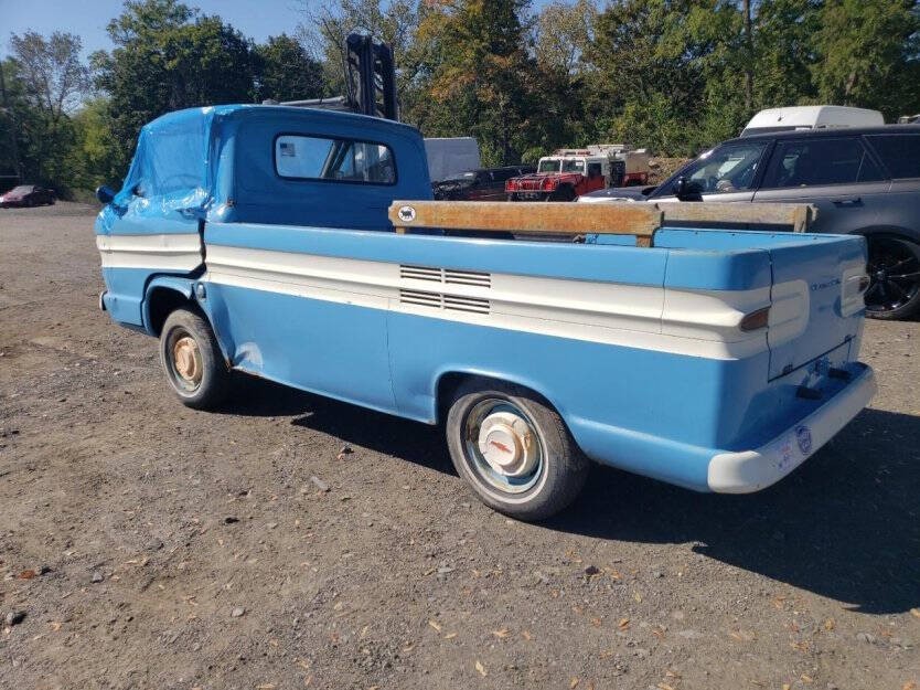 1963 Chevrolet Corvair Image 3